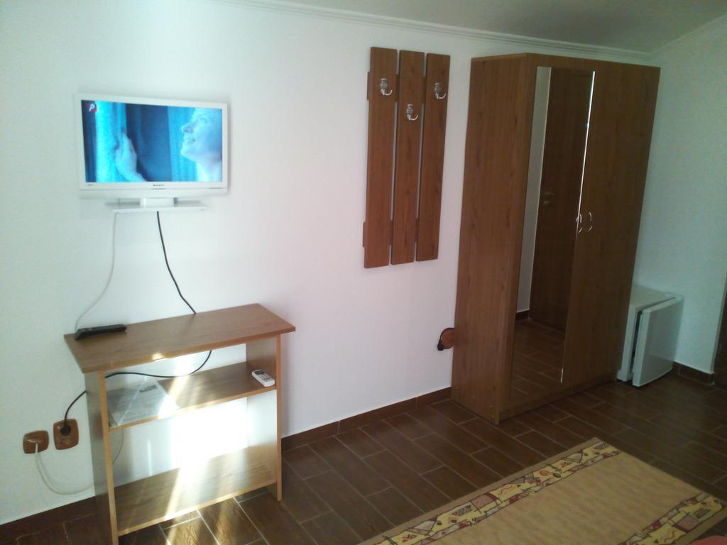 Pensiunea Socrita Corbu  Extérieur photo